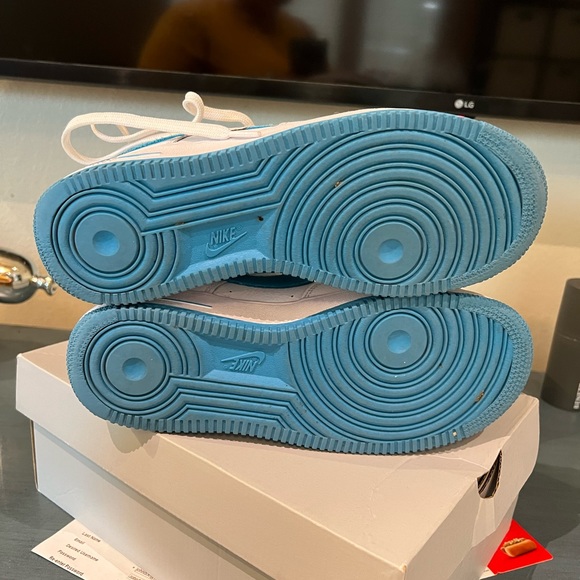 Nike Space Jam Air Force 1 shoes - Picture 7 of 9